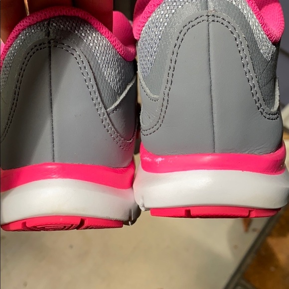 Nike FLEX TR S   Sz7 - Picture 3 of 6